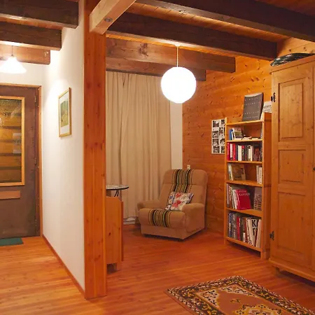 Holiday Grossmoos Tatil Evi *